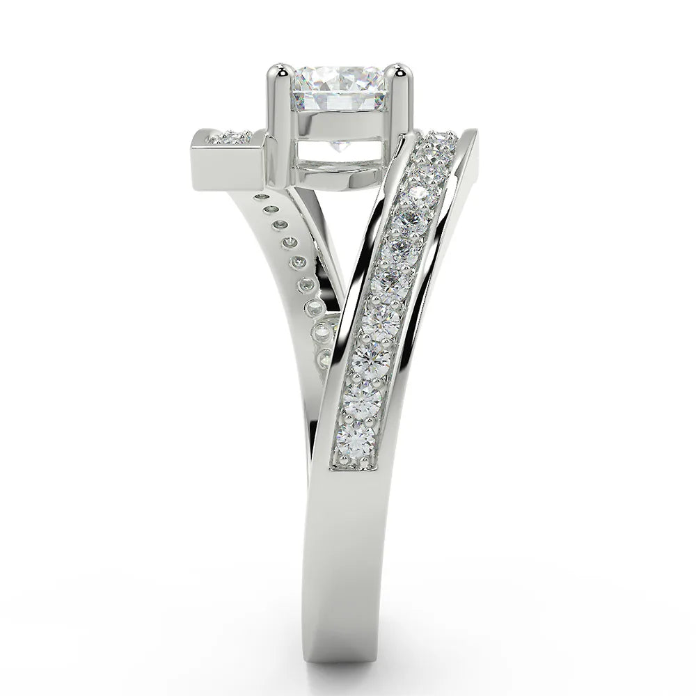 Fluid Radiance E VVS2 Lab Grown Diamond Engagement Ring