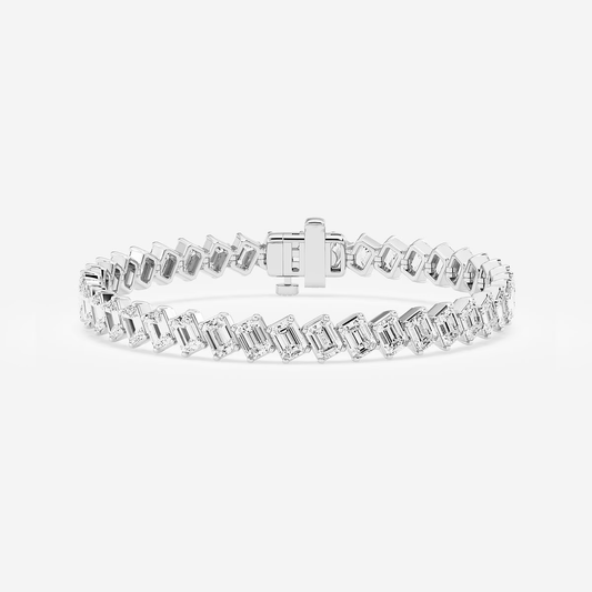 Clarity-Ray-Diagonal-Emerald-Cut-Diamond-Bracelet