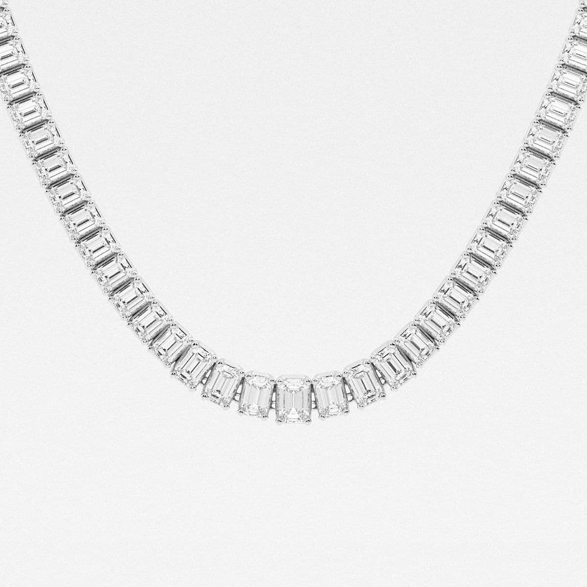 Stellar-Flow-Emerald-Cut-Diamond-Tennis-Necklace