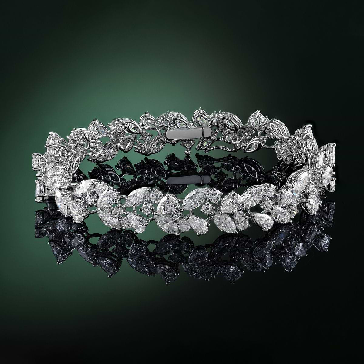 Serene-Loop-Pear-x-Round-Cut-Bracelet-in-White-Gold