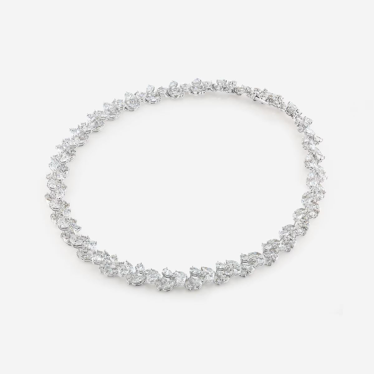 Regalia-Grand-Diamond-Choker